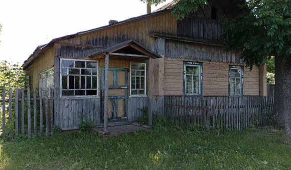 1/3 доля в праве собственности на одноэтажный бревенчатый жилой дом в д. Новый Кривск (Рогачевский район), площадью 40м² 1/3 доля в праве собственности на одноэтажный бревенчатый жилой дом в д. Новый Кривск (Рогачевский район), площадью 40м²