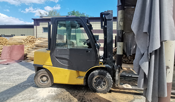 Погрузчик HYSTER YALE GDP40VX5 V2471