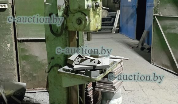 Вертикально-сверлильный станок