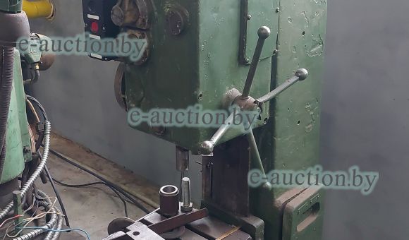 Станок вертикально-сверлильный 2Н118