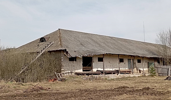 Здание продовольственного склада вблизи аг. Княгинин (Мядельский район), площадью 763.4 м² Здание продовольственного склада вблизи аг. Княгинин (Мядельский район), площадью 763.4 м²