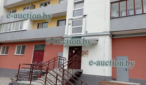 1/4 доля в праве собственности на двухкомнатную квартиру в г. Бресте, площадью 49.3 м²