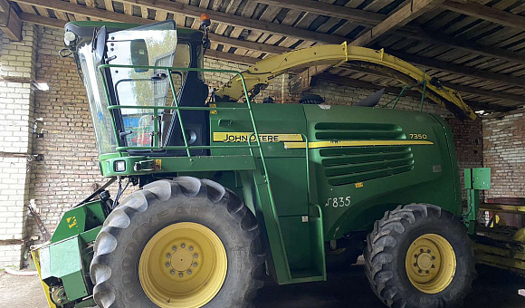 Кормоуборочный комбайн Jonh Deere 7350, 2008 Кормоуборочный комбайн Jonh Deere 7350, 2008