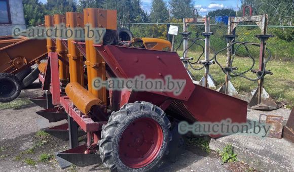 Картофелесажалка Л202