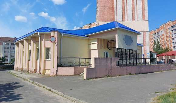 Административное помещение с подвалом в г. Мозыре, площадью 333.6м²