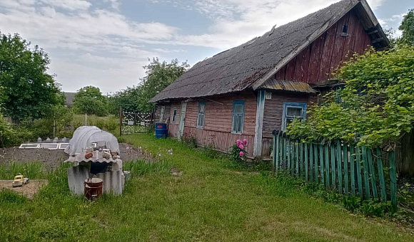 1/10 доля в праве собственности на жилой дом в г. Пружаны, площадью 53.9 м² 1/10 доля в праве собственности на жилой дом в г. Пружаны, площадью 53.9 м²