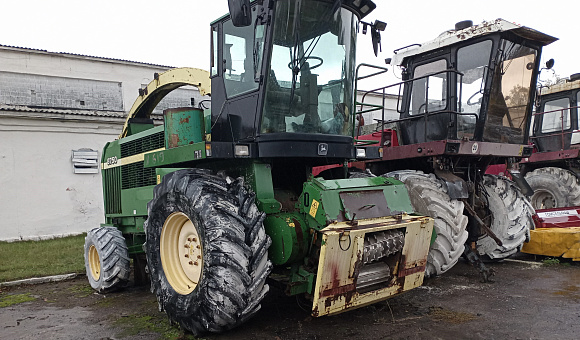 John Deere 6750, 2002 John Deere 6750, 2002