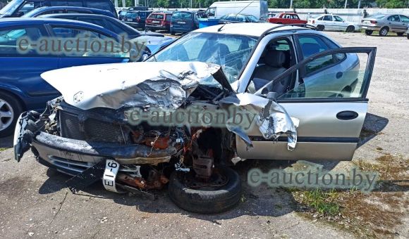 Renault Laguna, 1998