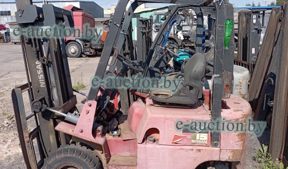 Автопогрузчик NISSAN FJ 01 F15