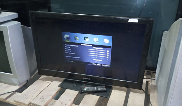 Телевизор Vityas 32 LCD 861-6DC LED