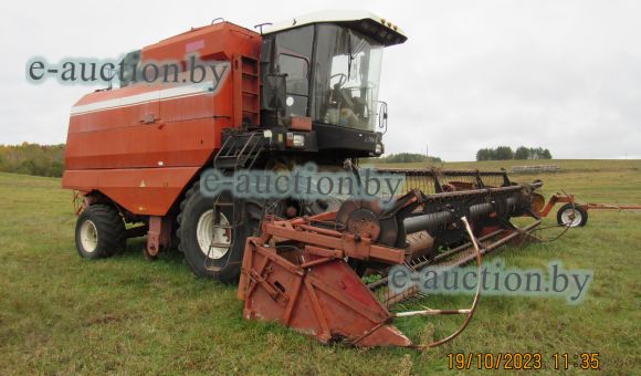 Комбайн зерноуборочный КЗС-10К "Полесье", 2006