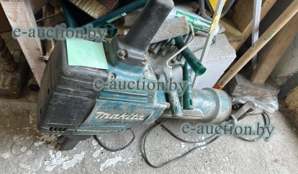 Отбойный молоток Makita