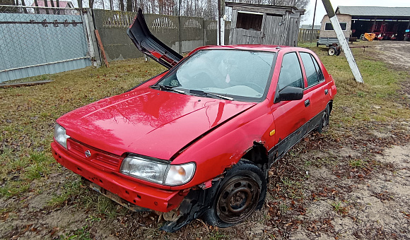 Nissan Sunny, 1994