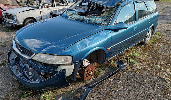 Opel Vectra, 2001