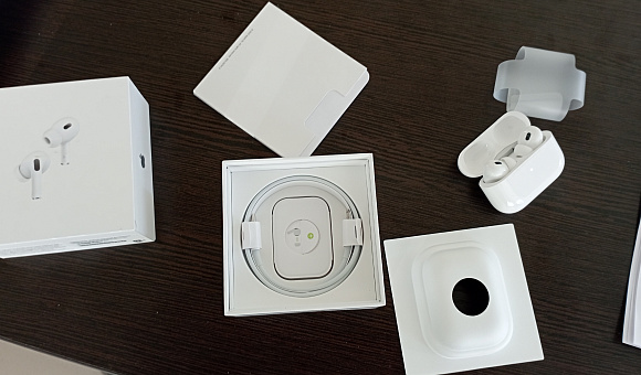 Наушники Apple AirPods Pro 2 Наушники Apple AirPods Pro 2